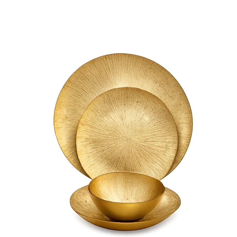 Service de Table Doré – 24 Pièces.